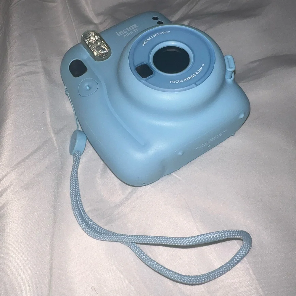 FUJIFILM CAMERA- SKYBUE